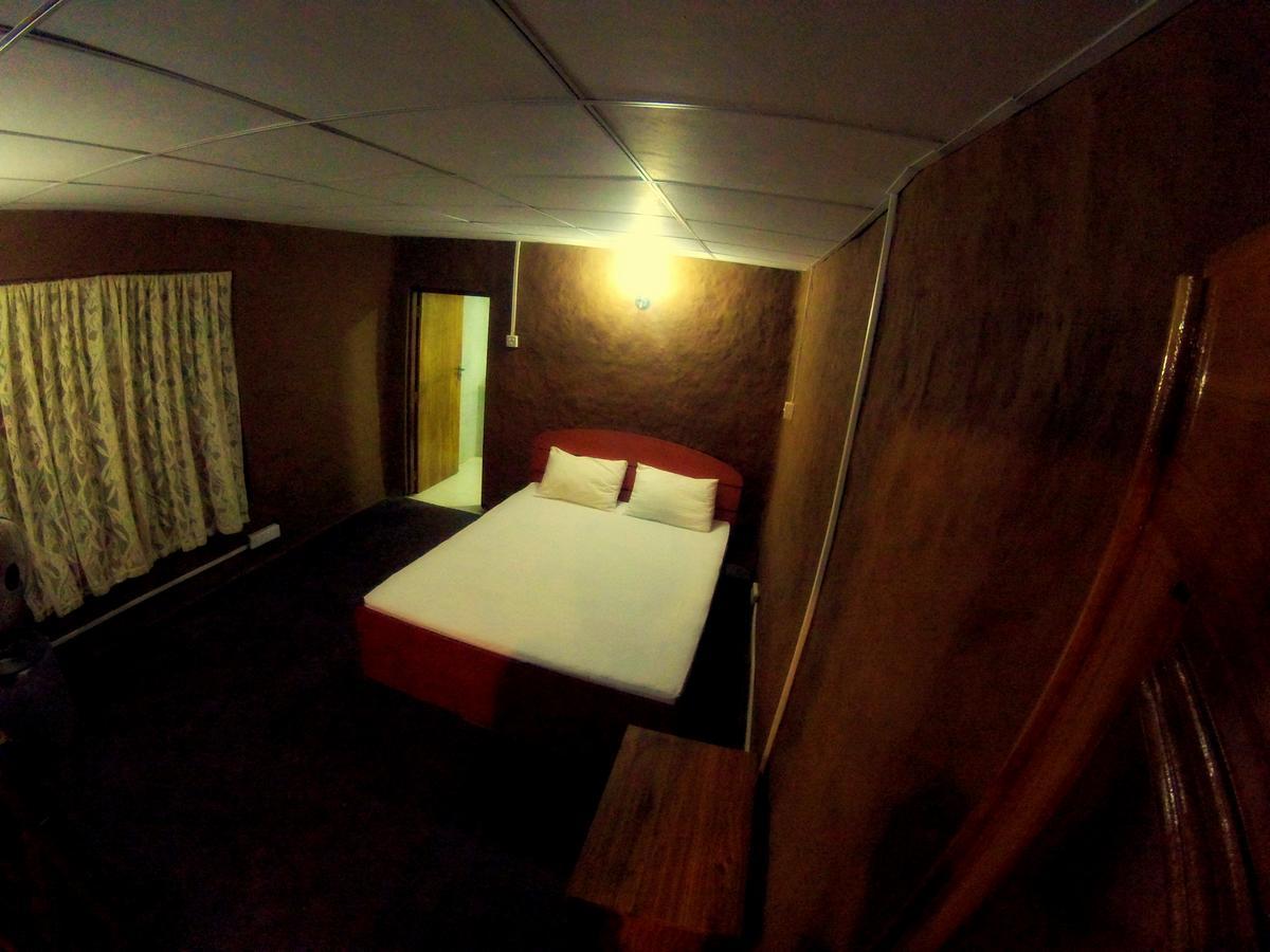 Pepper Hills Cottages エッラ エクステリア 写真